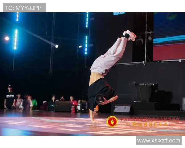 成都街舞队在世界攀岩锦标赛中的灵活性表现引发热议与关注